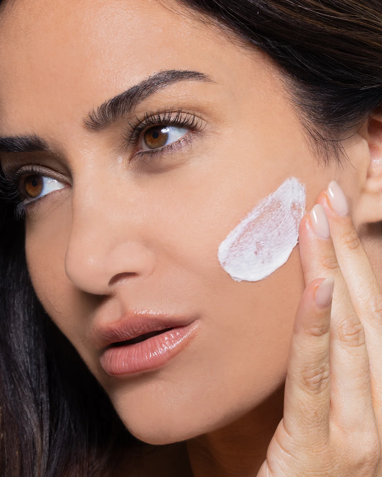 Broad Spectrum SPF 30 Moisturizer - Image 7